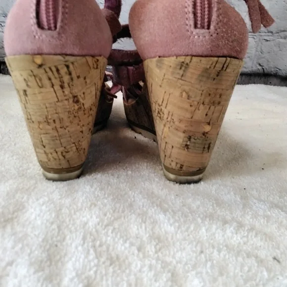 Minnetonka wedge - Picture 5 of 8